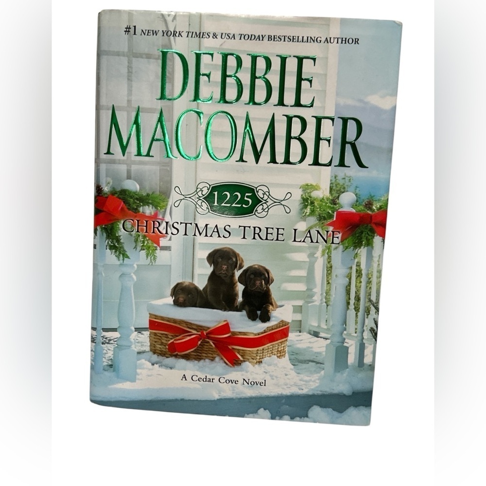Debbie Macomber 'Christmas Tree Lane' Book